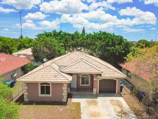 Lake Lucerne, 20551 NW 18th Ave, Miami Gardens, Florida 33056, image 2