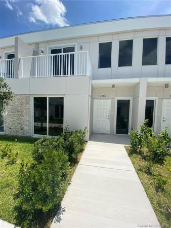 Vittoria Gardens, 13705 SW 259th Ln #13705, Naranja, Florida 33032, image 2
