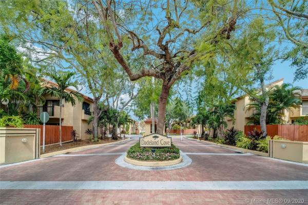 Dadeland Cove, 7830 SW 102nd Ln #7830, Kendall, Florida 33156, image 2
