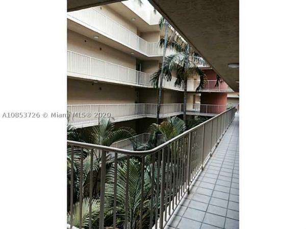 Palm Court Of Miami, 8201 NW 8th St #311, Fountainebleau, Florida 33126, image 3