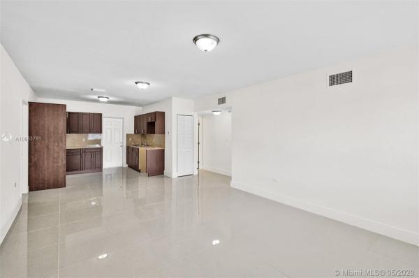 Floral Park, 1917 NW 51st St, Brownsville, Florida 33142, image 2