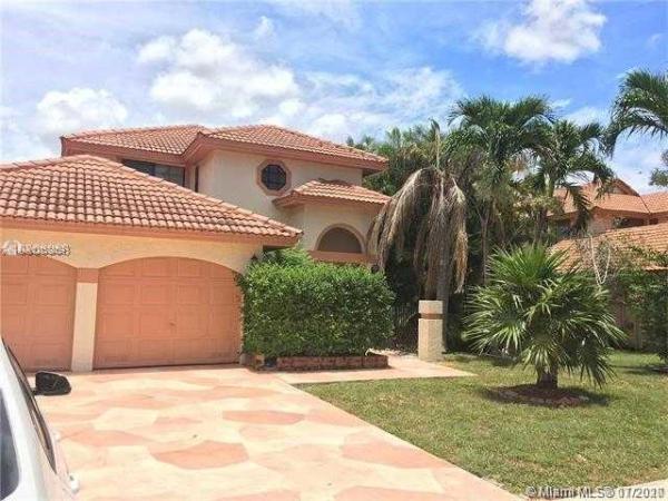 Starlight Cove, 4155 NW 5th Dr, Deerfield Beach, Florida 33442, image 2