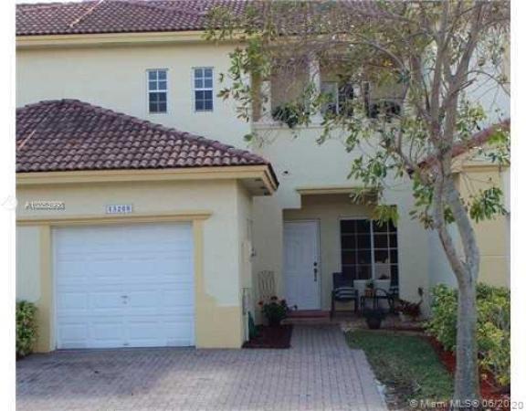 Twin Lake Shores Central, 13208 SW 143rd Ter, Three Lakes, Florida 33186, image 2
