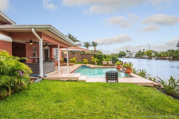 Jenada Isle, 1001 NW 30th St, Wilton Manors, Florida 33311, image 2