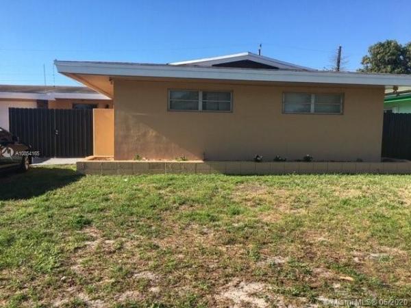 Carol City Gardens, 3960 NW 188th St, Miami Gardens, Florida 33055, image 2