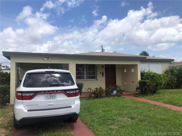 Arcola Gardens, 815 NW 84th St, West Little River, Florida 33150, image 2