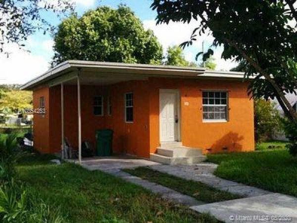 Stephens Manor, 1059 NW 77th St, Gladeview, Florida 33150, image 2
