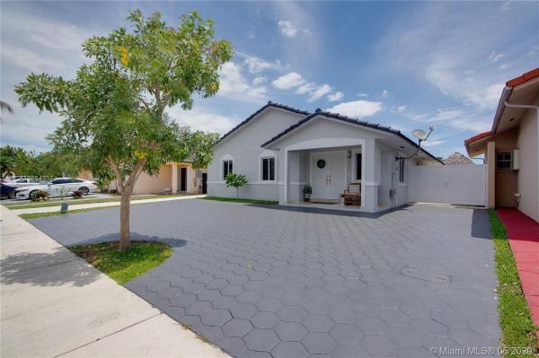 Kendale Lakes No HOA, 5303 SW 145th Ave, Kendale Lakes, Florida 33175, image 2