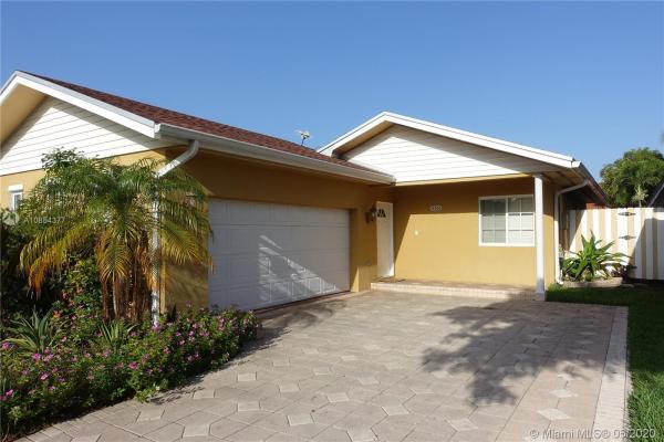 Adventure Homes, 14326 SW 148th Ave, Country Walk, Florida 33196, image 2