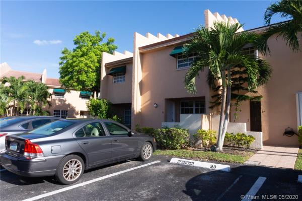 Chateaubleau At The Hammocks, 10360 SW 154th Cir Ct #90, The Hammocks, Florida 33196, image 2