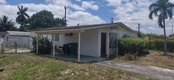 Lake Stevens Estates At Carol City, 5610 NW 174th Dr, Miami Gardens, Florida 33055, image 2