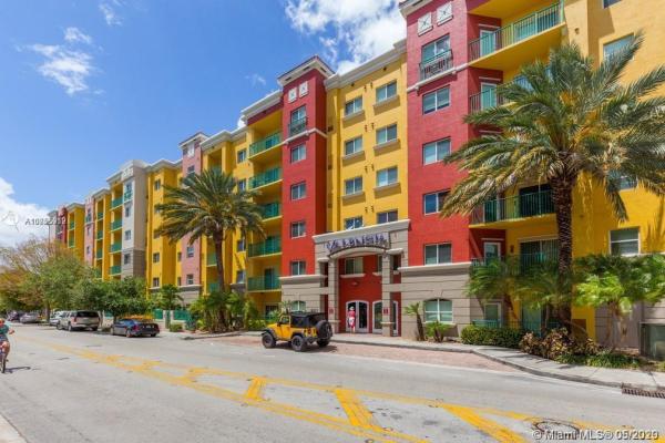 Valencia, 6001 SW 70th St #451, South Miami, Florida 33143, image 2