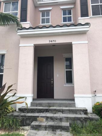 Kendall Commons Townhomes, 9470 SW 171st Ct #9470, The Hammocks, Florida 33196, image 2