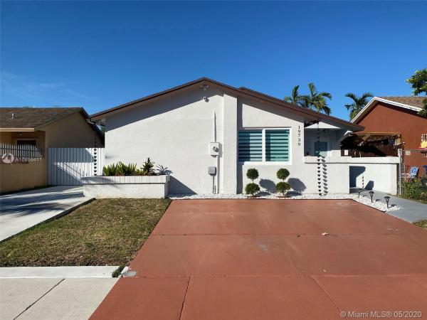 South Miami Lakes, 19739 SW 123rd Ave, South Miami Heights, Florida 33177, image 2