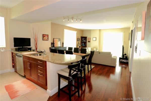 Downtown Dadeland, 7290 SW 90th St #501, Kendall, Florida 33156, image 2