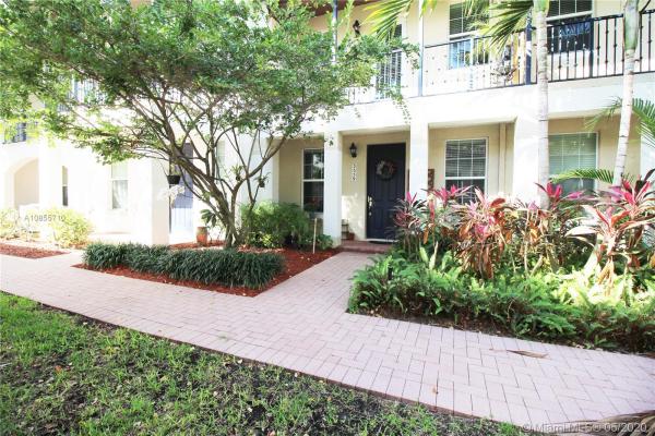 2559 SW 119th Way, Miramar, Florida 33025, image 2