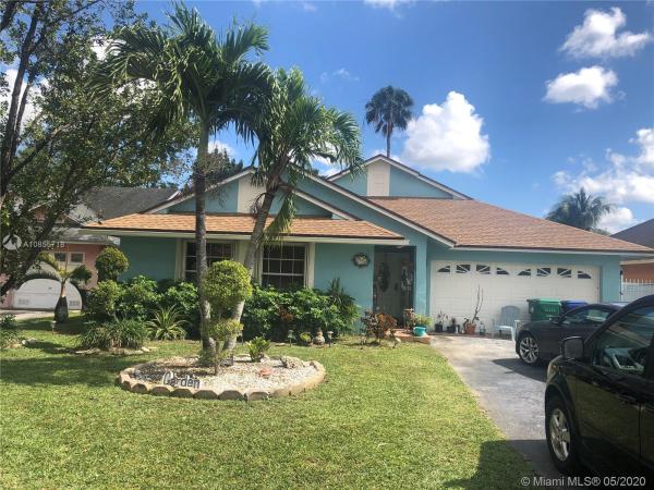 Country Lake Park, 18761 NW 77th Ct, Hialeah, Florida 33015, image 2