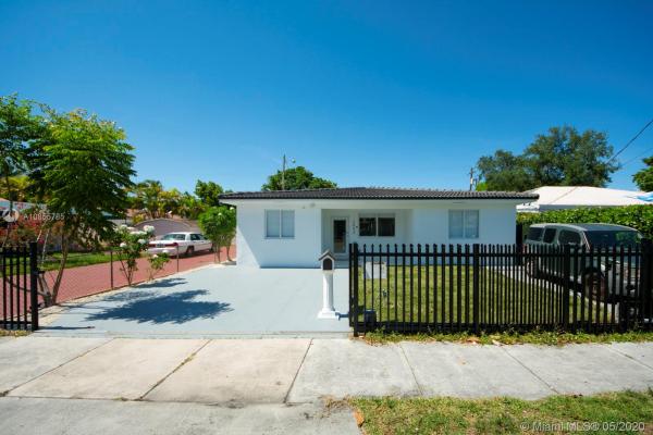 Stadler Grove, 3855 SW 1st St, Miami, Florida 33134, image 2