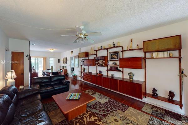 Coconut Grove, 335 Romano Ave, Coral Gables, Florida 33134, image 2