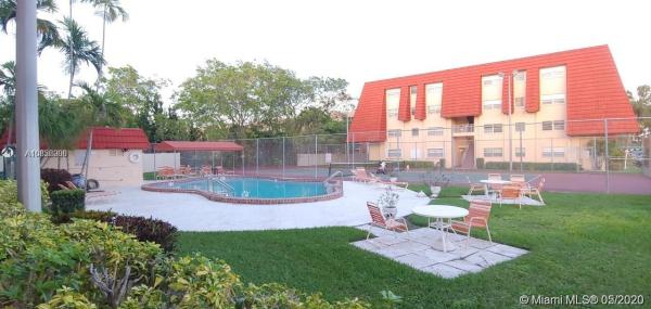 Boca Club, 22615 SW 66th Ave #406, Boca Raton, Florida 33428, image 2