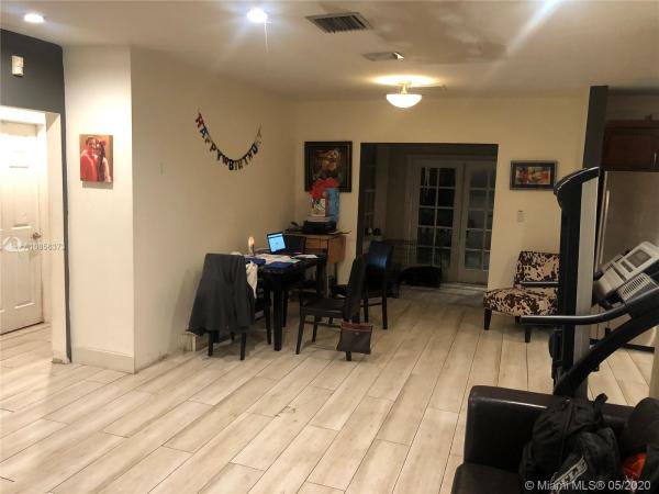 5932 SW 41st St, Unincorporated Dade County, Florida 33155, image 2