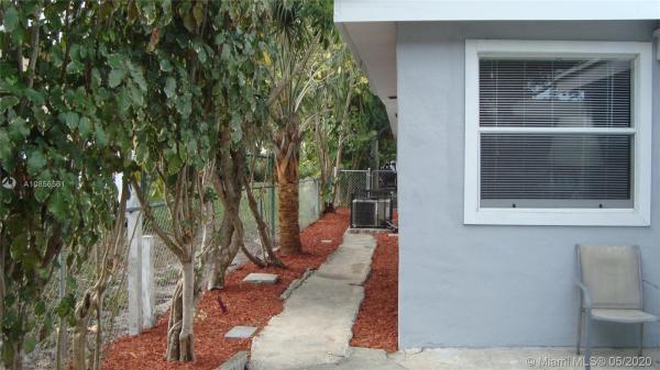 Delray Beach No HOA, 426 SW 4th Ave, Delray Beach, Florida 33444, image 2