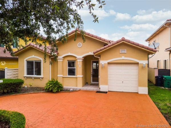 Florinda Estates, 8777 NW 139th Ter, Miami Lakes, Florida 33018, image 2