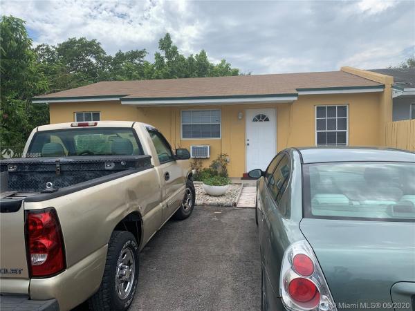 Leslie Estates, 19354 NW 30th Ct, Miami Gardens, Florida 33056, image 2