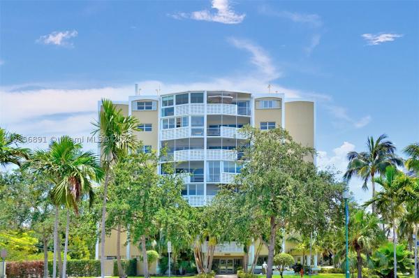 Crandon Tower, 555 Crandon Blvd #61, Key Biscayne, Florida 33149, image 2