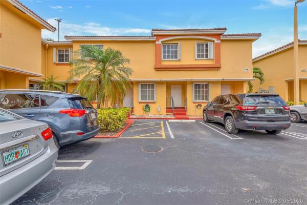 Les Jardins, 8260 NW 10th St #6, Fountainebleau, Florida 33126, image 2