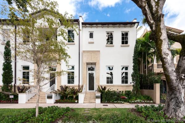 Santander Coral Gables, 617 Santander Ave #10, Coral Gables, Florida 33134, image 2