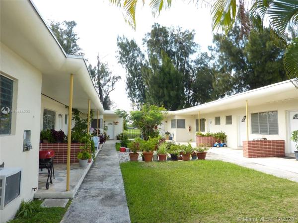 Atrium, 301 S Shore Dr, Miami Beach, Florida 33141, image 2