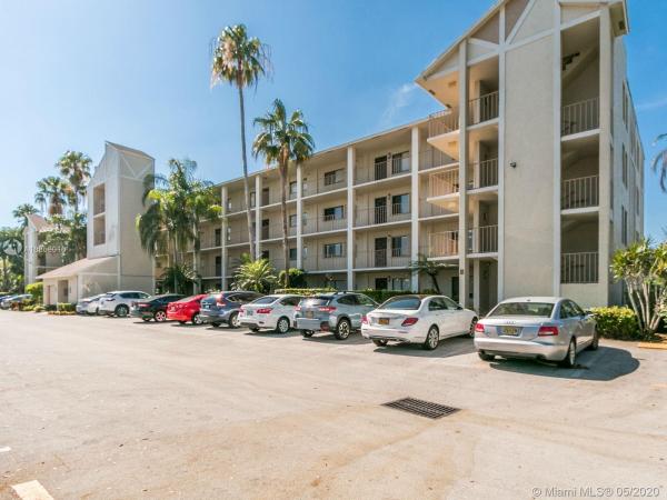 Huntington Lakes 1, 6655 Kensington Ln #406, Delray Beach, Florida 33446, image 2