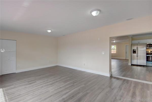 Royale Green, 13100 SW 55th St #13100, Kendale Lakes, Florida 33175, image 2
