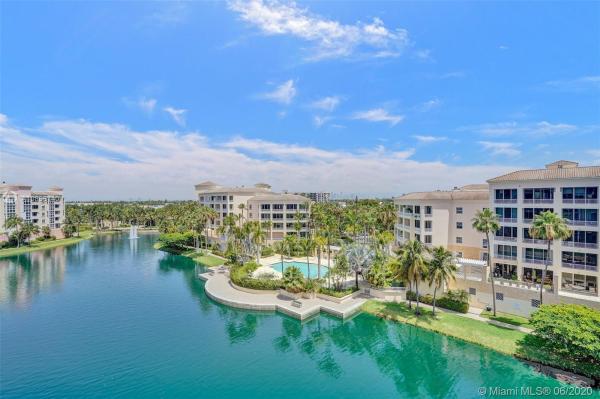 Lake Villa, 739 Crandon Blvd #PH2, Key Biscayne, Florida 33149, image 3