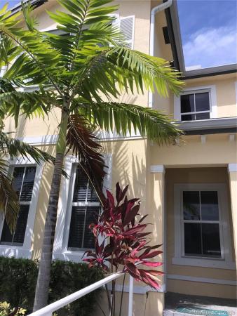 Fiji, 132 SE 28th Pl #5, Homestead, Florida 33033, image 2