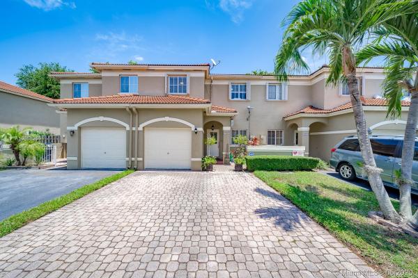 Bridgeport Villas, 14249 SW 125th Ct, Three Lakes, Florida 33186, image 2