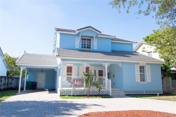 Garden Hills West, 9822 SW 161st Pl, The Hammocks, Florida 33196, image 2