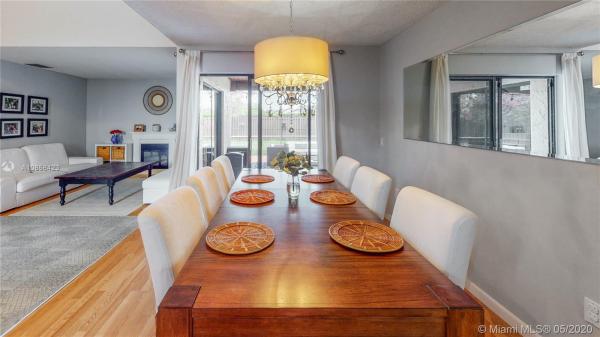 Patio Homes At Lakes Of The Meadow, 4257 SW 147th Ct, Kendall West, Florida 33185, image 2