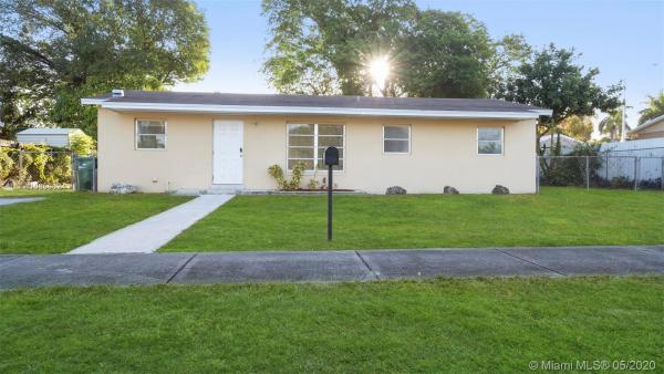 Carol City Gardens, Miami Gardens, Florida 33055, image 2
