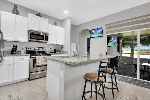 Hemingway Point, 11884 SW 253rd Ter, Princeton, Florida 33032, image 2