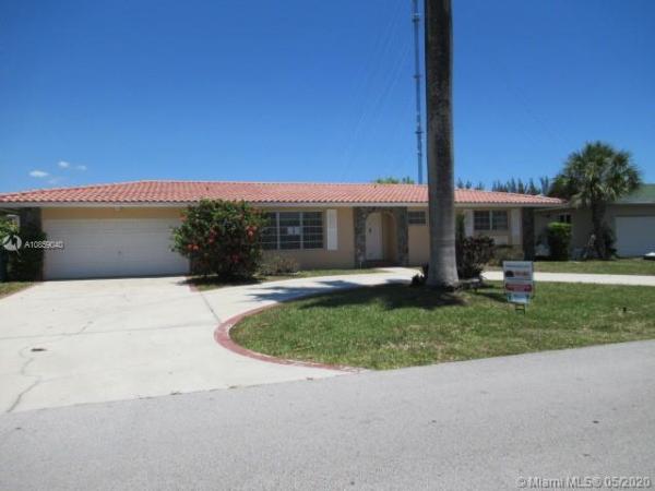 North Dade Country Club Village, 1291 NW 207th St, Miami Gardens, Florida 33169, image 2