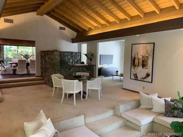 Hammocks Oaks Harbor, 11050 Paradela St, Coral Gables, Florida 33156, image 2