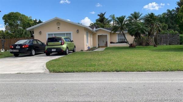 Kings Grant East, 15731 SW 147th Ct, Richmond West, Florida 33187, image 2