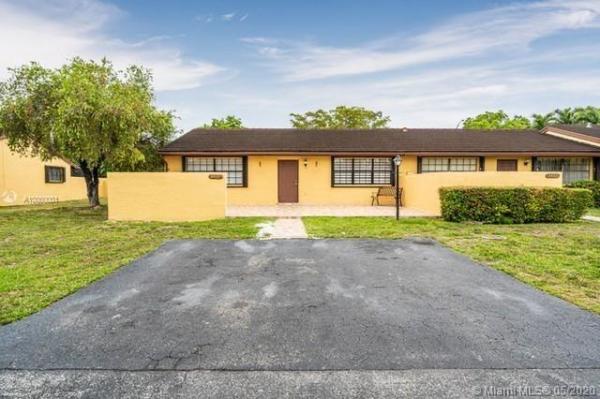 Walden Pond, 8421 SW 147th Ct, Kendall West, Florida 33193, image 2