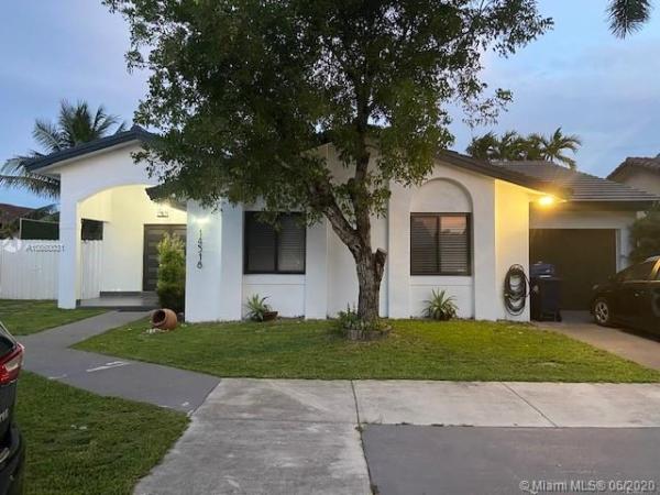 Richmond Homes, 14518 SW 170th Ter, Richmond West, Florida 33177, image 2