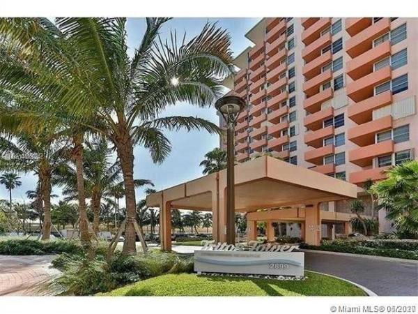 Triton Tower, 2899 Collins Ave #1246, Miami Beach, Florida 33140, image 2