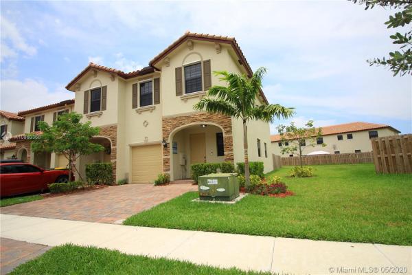 Chateau At The Vineyards, 149 SE 37th Ter #149, Homestead, Florida 33033, image 2