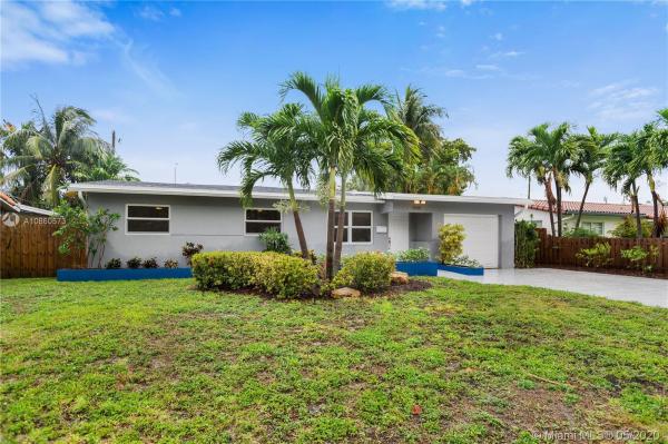 Coral Gardens, 1944 NE 26th Dr, Wilton Manors, Florida 33306, image 2