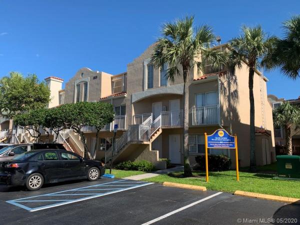 Coral Pointe Townhomes, 8630 NW 5th Ter #16-209, Fountainebleau, Florida 33126, image 2